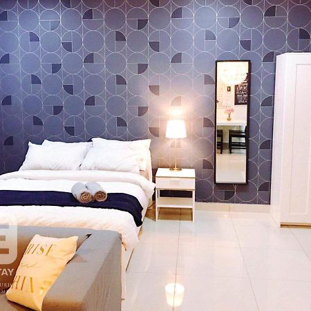 Netflix Wifi Trefoil Homestay Setia Alam Sacc Homestay Fe Shah Alam Luaran gambar